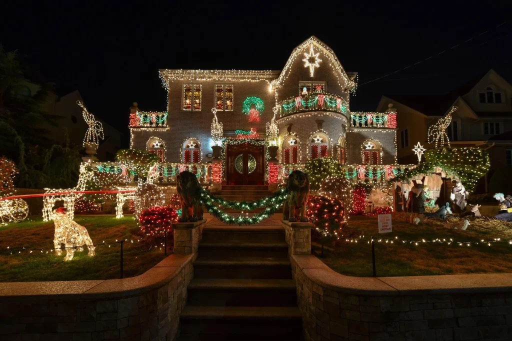 Christmas Light Installation in Keewatin
